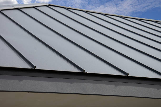 Best Roof Installation  in Newcomerstown, OH